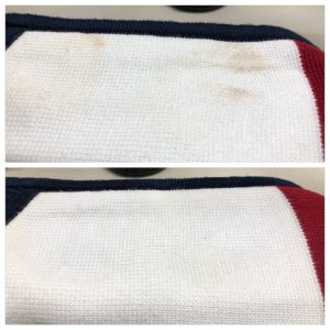 セーターに付いたコーヒーのシミ